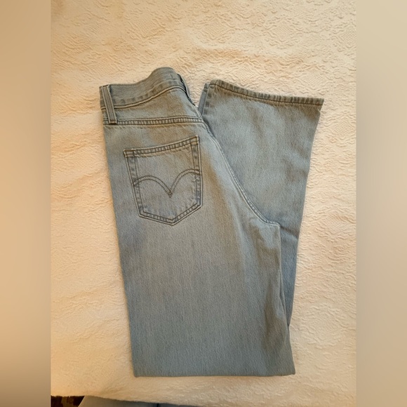 LEVIS - Picture 3 of 4